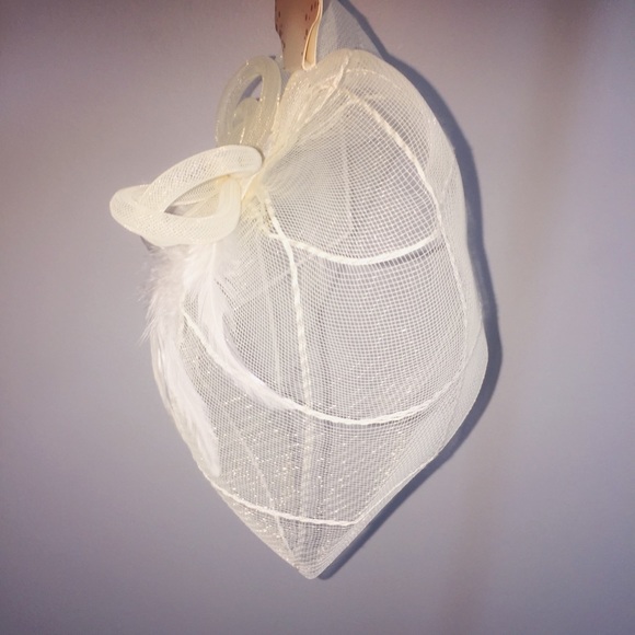 Birdcage Vintage Tulle Hair Hat Veil Wedding Accessory Off White Bow Clip - Picture 6 of 11
